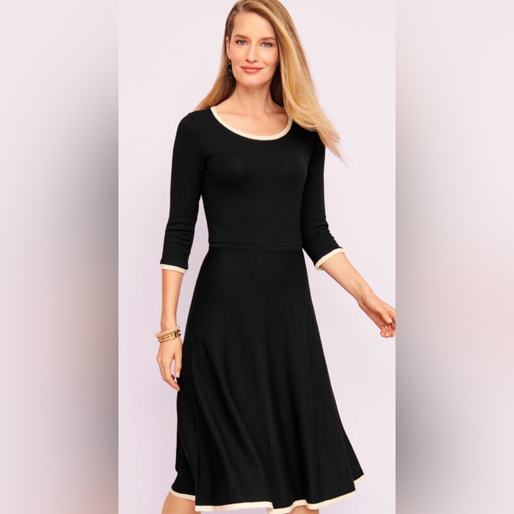 Talbots Petites Black and White Tipped Fit & Flare Sweater Dress Size Medium